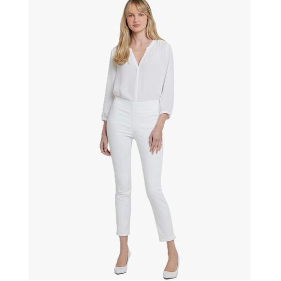 NYDJ Women's Pull-On Skinny Ankle Jeans Slimming White size 6 P - Picture 1 of 8